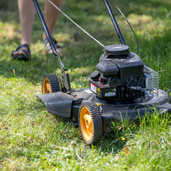 Mașină de tuns iarba 46 cm Grifon